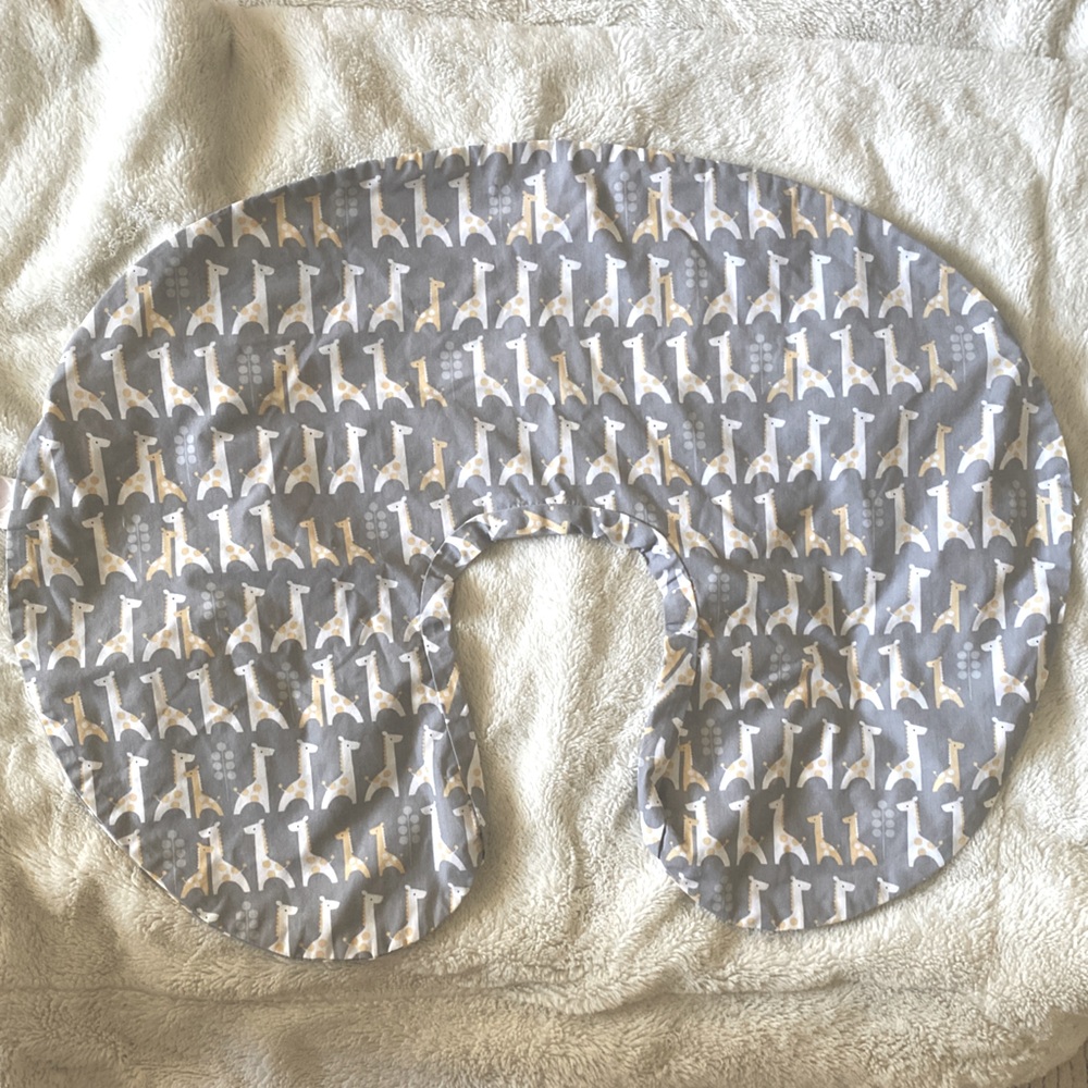 Boppy zip pillow cover